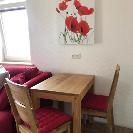 Tiny Haus Dorf Wendland بيت للعطل *